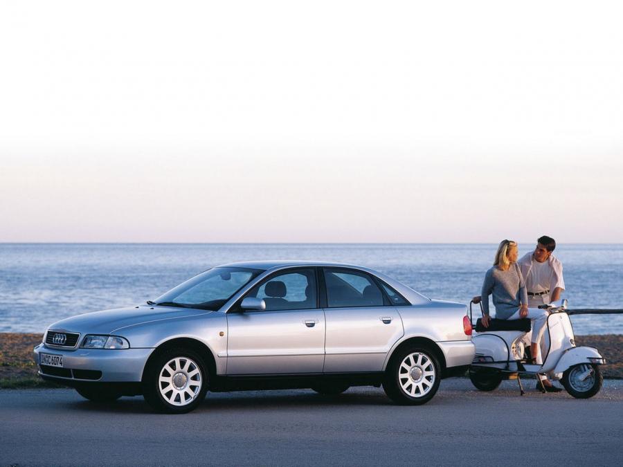  Audi A4 1.8 Sedan (B5,8D) 1997 года  (EU) (фото 1 из 4)